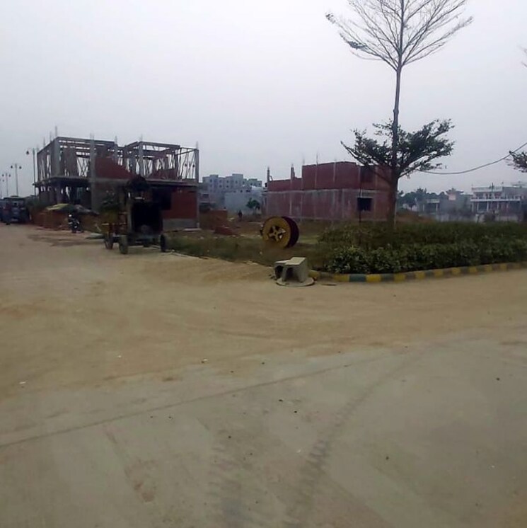  Parking, kailasha-enclave  1800 Sq.Ft. Plot In Hasanpur Khevali Lucknow 9729008