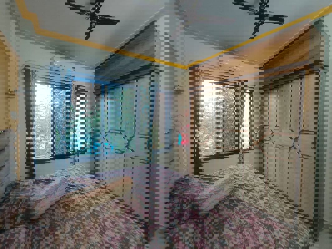 3 BHK 1250 Sq.Ft. Apartment in Mittal Tower CHS