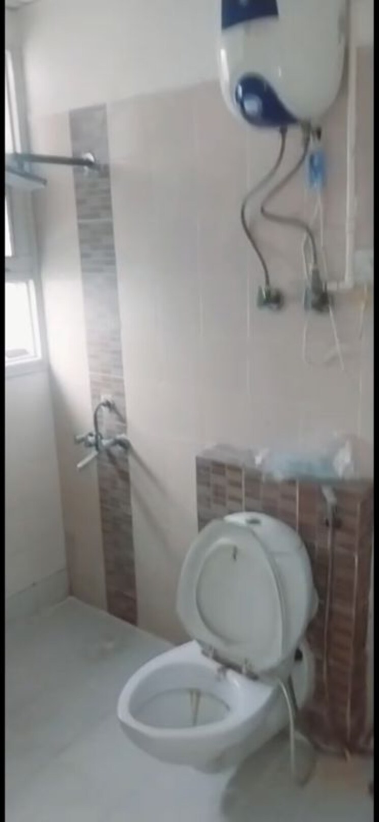 Bathroom, omaxe-heights 2 Bedroom 1250 Sq.Ft. Apartment In Sector 86 Faridabad 9729019