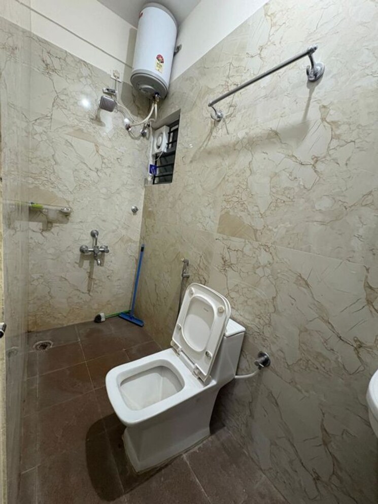 Bathroom, hsr layout 2 Bedroom 865 Sq.Ft. Builder Floor In Hsr Layout Bangalore 9729020