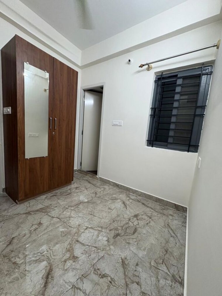 Room, hsr layout 2 Bedroom 865 Sq.Ft. Builder Floor In Hsr Layout Bangalore 9729020
