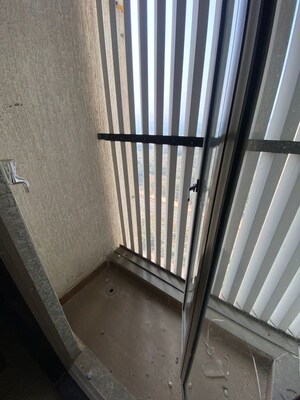 Balcony in 1.5 BHK Apartment at Runwal My City, Dombivli East – for Rent