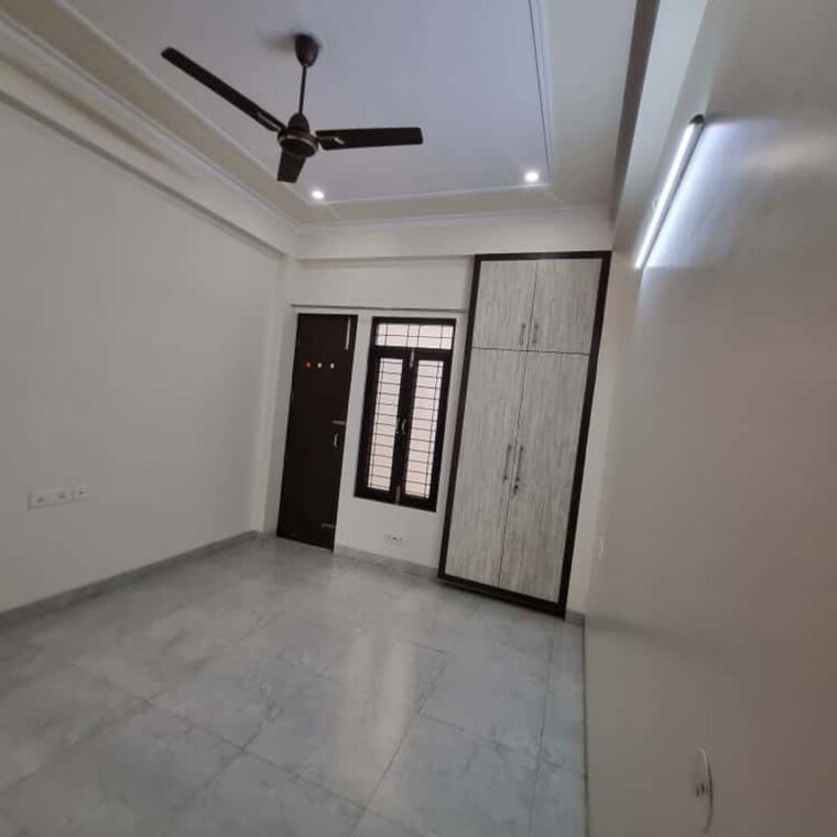 Room, gomti nagar Pg For Girls In Gomti Nagar 9729028
