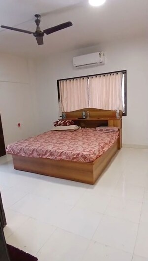 Bedroom in 2 BHK Apartment at Kumar Urban Kubera Colony, Kondhwa – for Rent