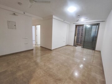 Room in 2.5 BHK Apartment at Hiranandani Eagleridge Wing A, Thane West – for Sale