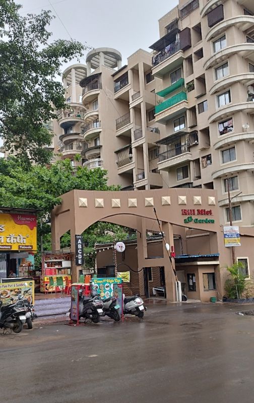 2 BHK Apartment For Rent in Goel Ganga Hill Mist Garden