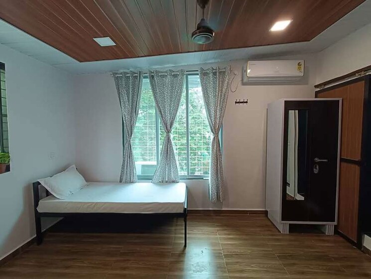 Room, kasarvadavali Pg For Boys & Girls In Kasarvadavali 9729080