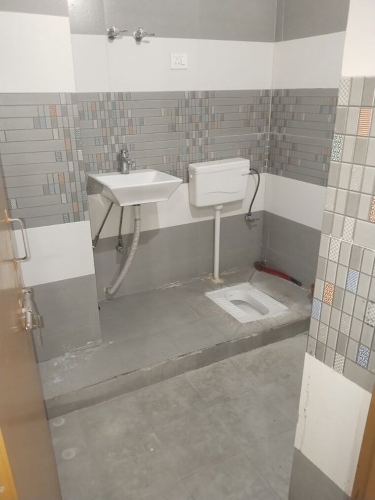 Master Bedroom, gomti nagar 2 Bedroom 1500 Sq.Ft. Builder Floor In Gomti Nagar Lucknow 9729086