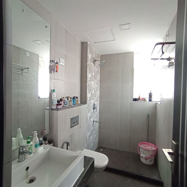 Bathroom, smart-world-gems 2.5 Bedroom 1107 Sq.Ft. Builder Floor In Sector 89 Gurgaon 9729087