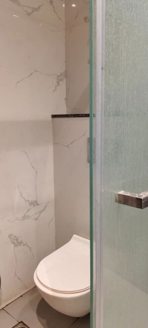 Attached Bathroom in 3 BHK Builder Floor at Sector 15 – for Rent