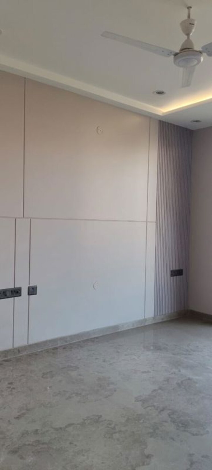 Room, sector 15 3 Bedroom 1800 Sq.Ft. Builder Floor In Sector 15 Gurgaon 9729090