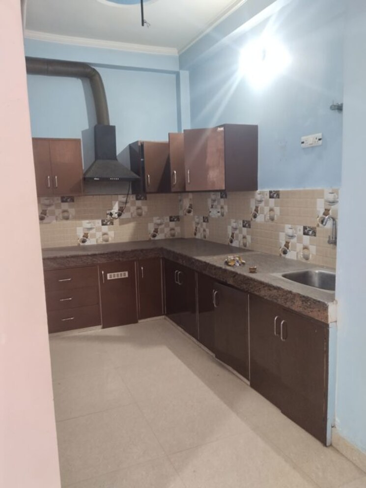 Kitchen, gomti nagar 1.5 Bedroom 1200 Sq.Ft. Independent House In Gomti Nagar Lucknow 9729099