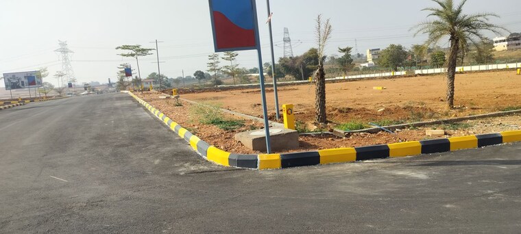 Garden, indo-magadha  342 Sq.Yd. Plot In Kadthal Hyderabad 9729111