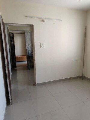 Room in 1 BHK Apartment at Sumeru Devarshi Complex, Narhe – for Sale