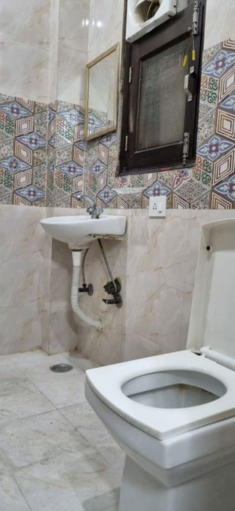 Bathroom, sector 12 2 Bedroom 1220 Sq.Ft. Villa In Sector 12 Noida 9729122