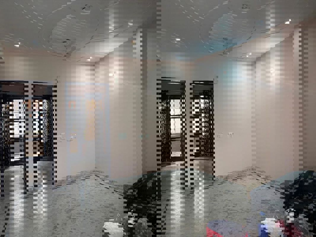 2 BHK Builder Floor For Rent in RWA Residential Society Sector 46