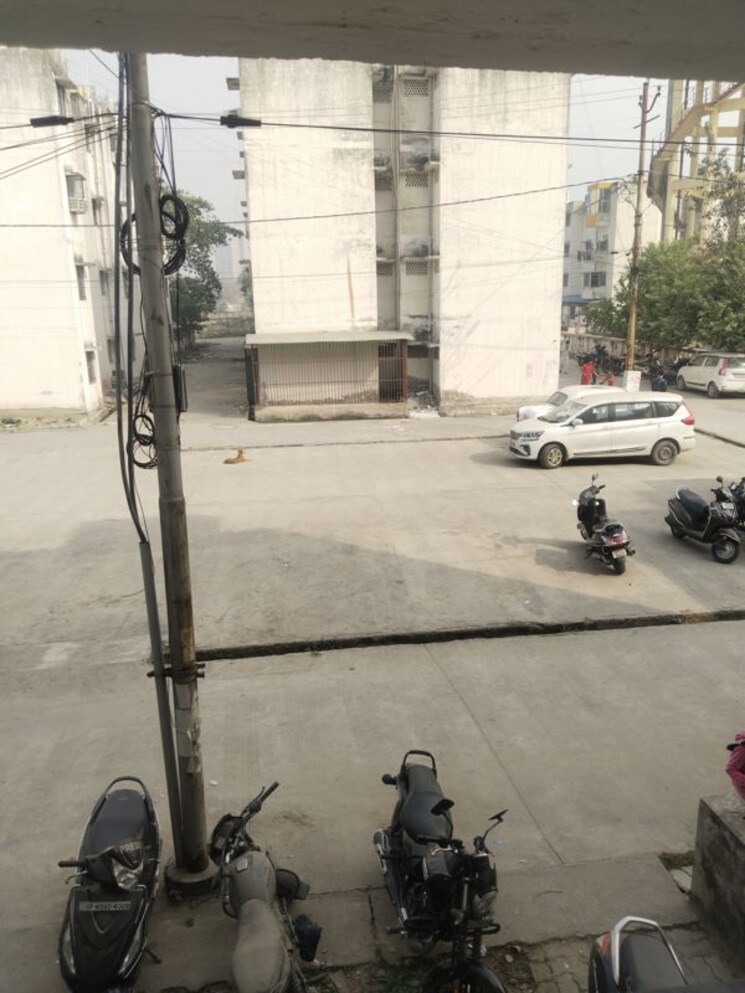  Parking, gomti nagar 2 Bedroom 700 Sq.Ft. Builder Floor In Gomti Nagar Lucknow 9729136