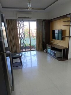 2 BHK + Extra Room Apartment For Rent in Satyam Raj Residency