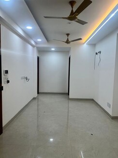 3 BHK Builder Floor For Rent in Sector 57