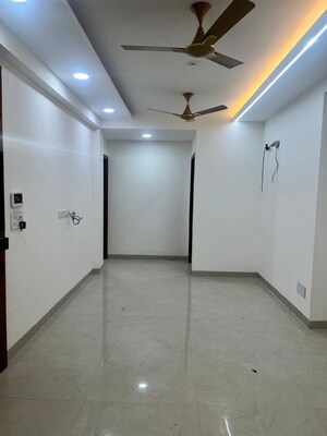 3 BHK Builder Floor For Rent in Sector 57