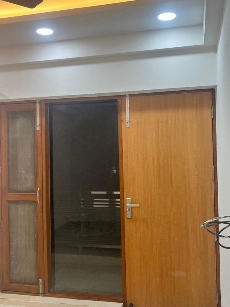 undefined, sector 57 3 Bedroom 260 Sq.Yd. Builder Floor In Sector 57 Gurgaon 9729142