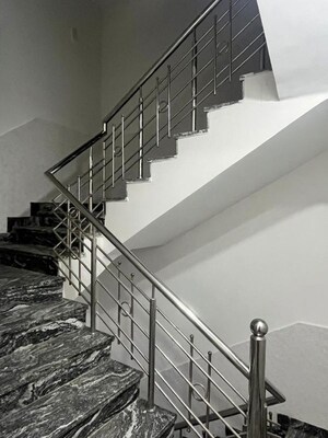 Staircase in 3 BHK Builder Floor at Sector 57 – for Rent