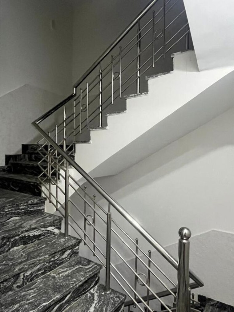 undefined, sector 57 3 Bedroom 260 Sq.Yd. Builder Floor In Sector 57 Gurgaon 9729142