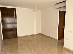  1 BHK Apartment at Hiranandani Regent Hill, Powai – for Sale