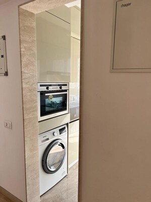 Furnished Amenities in 1 BHK Apartment at Hiranandani Regent Hill, Powai – for Sale