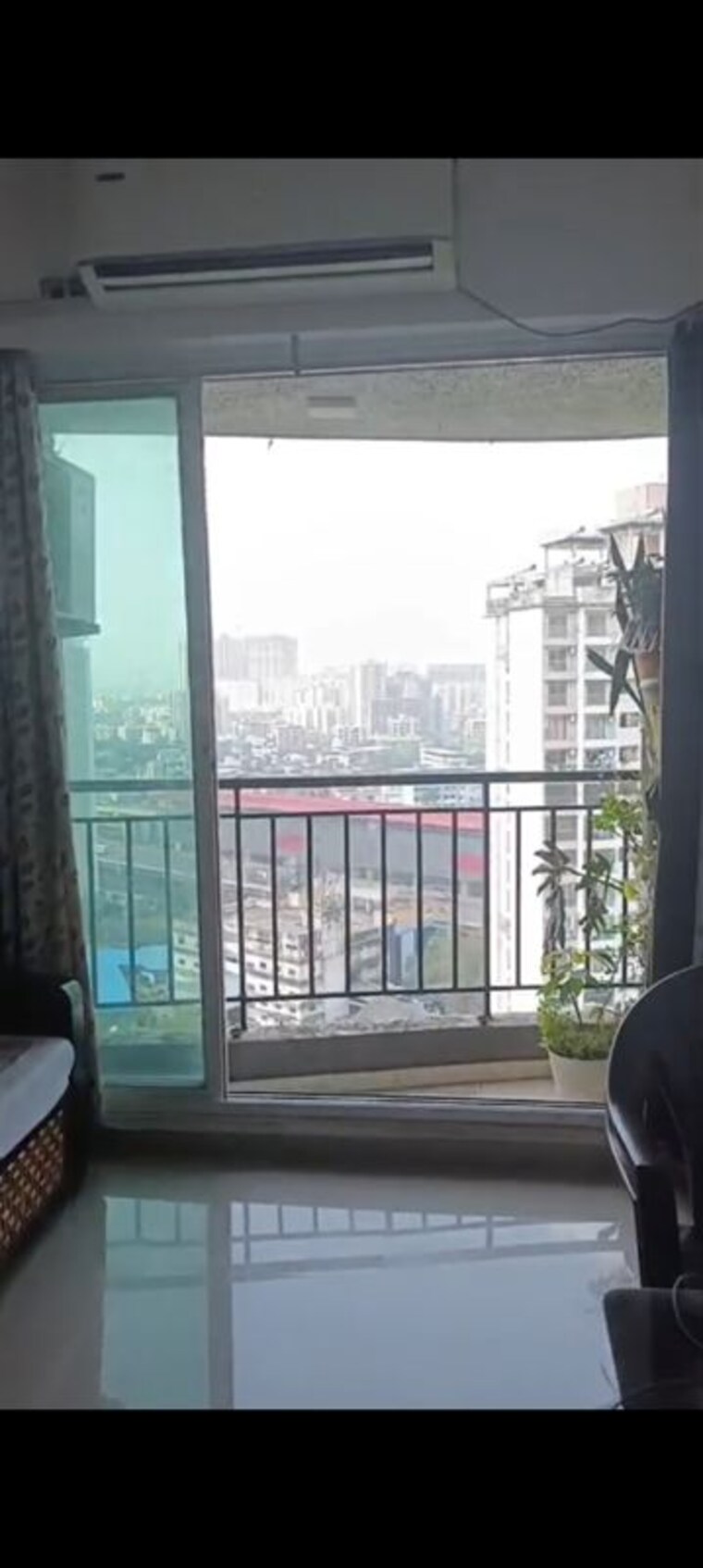 Room, hiraco-eminence 1 Bedroom 450 Sq.Ft. Apartment In Mira Road Thane 9729176