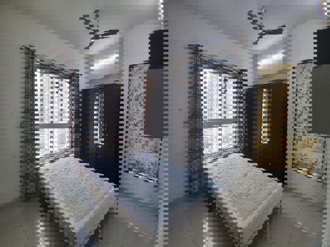 3 BHK + Extra Room 1500 Sq.Ft. Apartment in Pebbles I