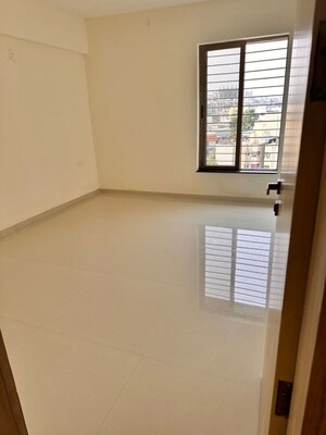 Room in 3 BHK Apartment at Pebbles I, Bavdhan – for Rent
