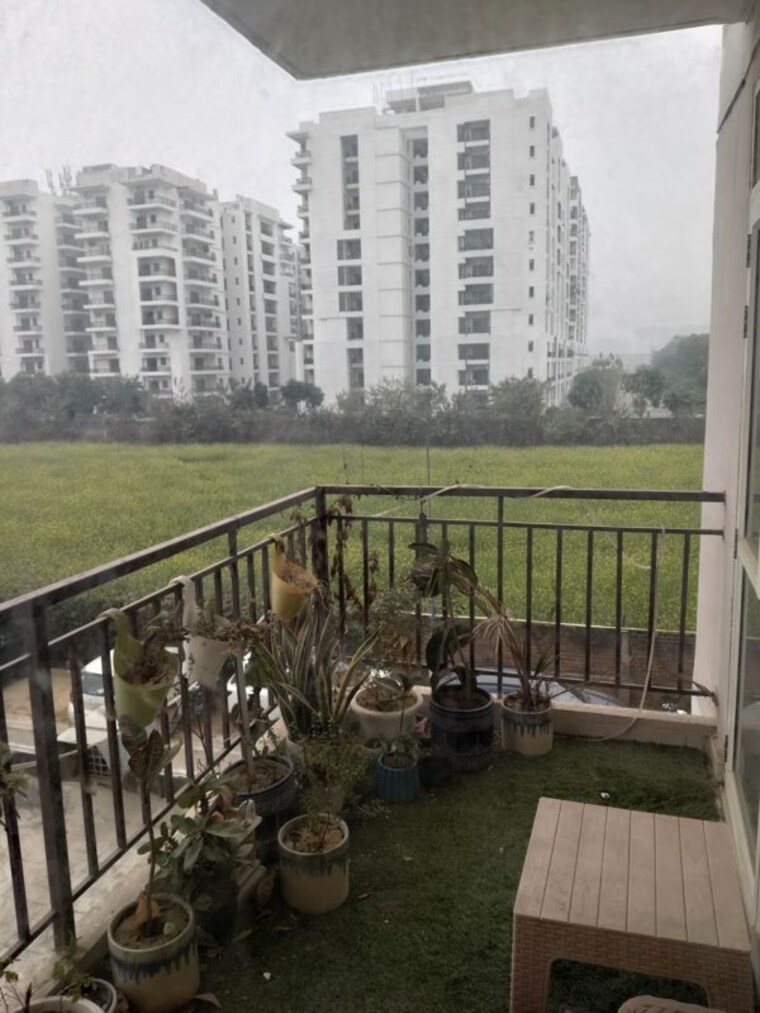 Balcony, suncity-avenue-76 2 Bedroom 635 Sq.Ft. Apartment In Sector 76 Gurgaon 9729187