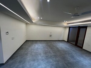 Room in 4 BHK Villa at SS Hibiscus, Sector 50 – for Rent