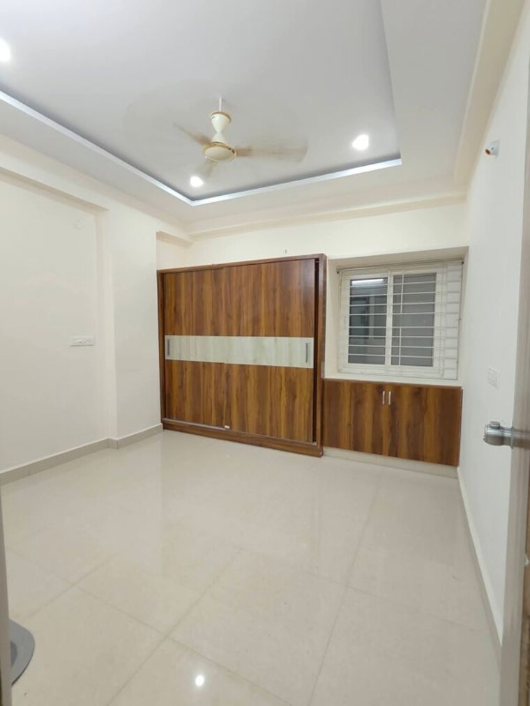 Room, kondapur 2 Bedroom 1150 Sq.Ft. Apartment In Kondapur Hyderabad 9729225