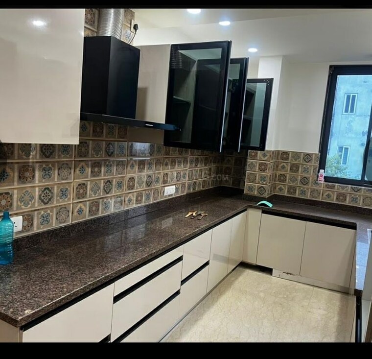 Kitchen, mansarover garden 3.5 Bedroom 2200 Sq.Ft. Builder Floor In Mansarover Garden Delhi 9729238