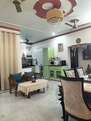 3 BHK Builder Floor For Rent in Huda Market, Sector 31