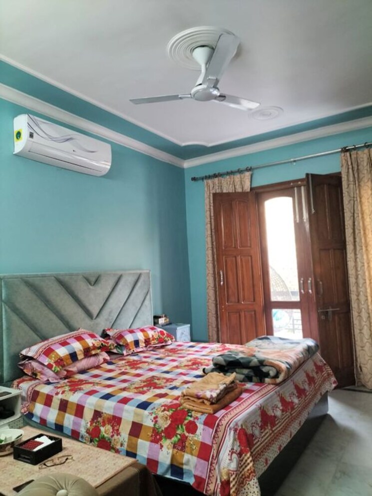 Bedroom, huda-market 3 Bedroom 1900 Sq.Ft. Builder Floor In Sector 31 Gurgaon 9729245