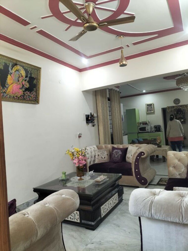 Living Room, huda-market 3 Bedroom 1900 Sq.Ft. Builder Floor In Sector 31 Gurgaon 9729245