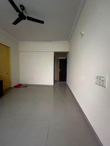 Room in 3 BHK Apartment at Sanpada Sector 11 – for Sale