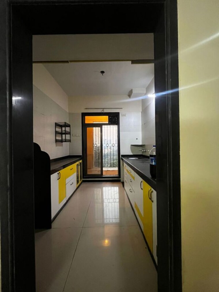 Kitchen, sanpada sector 11 3 Bedroom 1600 Sq.Ft. Apartment In Sanpada Sector 11 Navi Mumbai 9729264