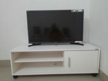 Furnished Amenities in 3 BHK Apartment at ROF Amaltas, Sector 92 – for Rent