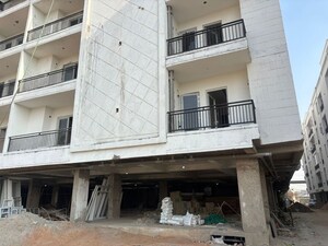 2 BHK Apartment For Rent in Noida Extension