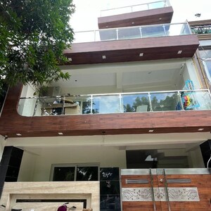  Pg For Rent in Gomti Nagar