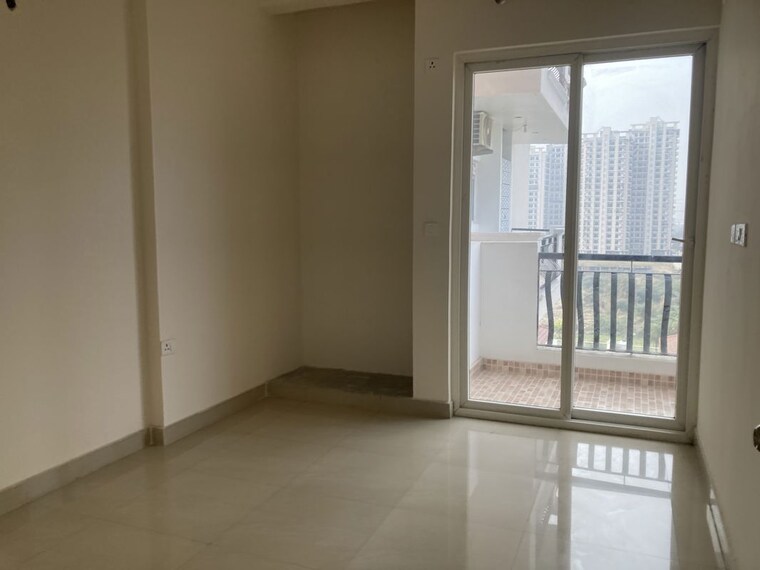 Room, sector 150 3 Bedroom 1860 Sq.Ft. Apartment In Sector 150 Noida 9729304