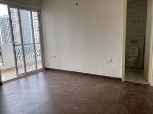 Room in 3 BHK Apartment at Sector 150 – for Sale