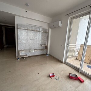 Room in 2 BHK Apartment at Puri Emerald Bay, Dhanwapur – for Rent