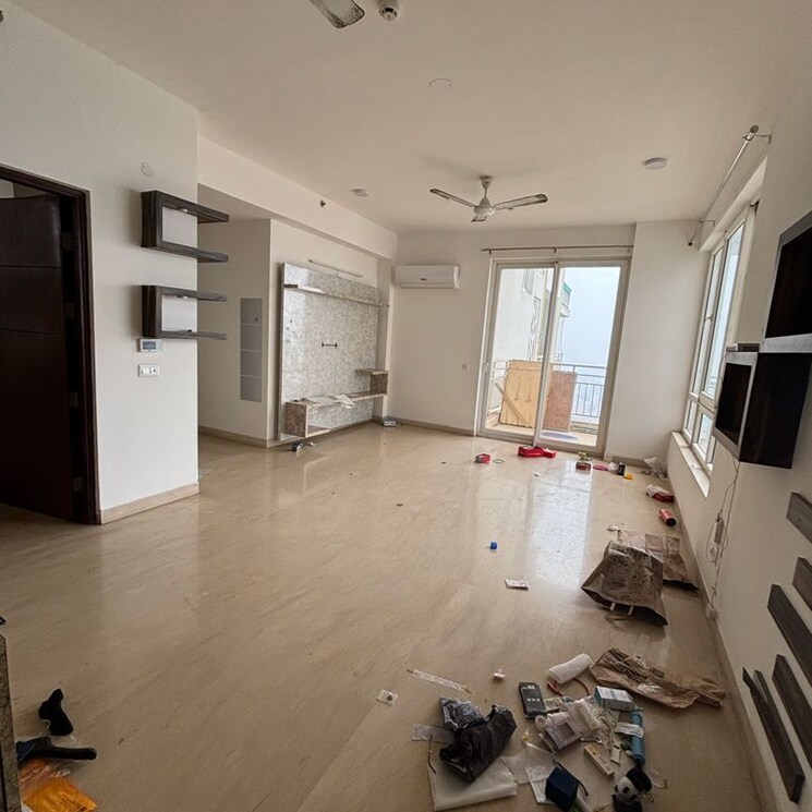 Team Area, puri-emerald-bay 2 Bedroom 1550 Sq.Ft. Apartment In Dhanwapur Gurgaon 9729337