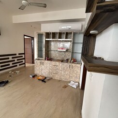 2 BHK Apartment For Rent in Puri Emerald Bay