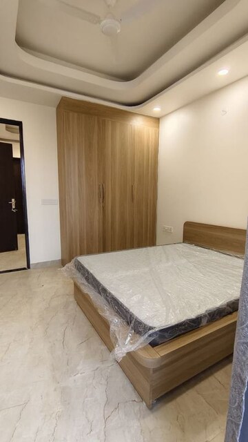 Bedroom in 1 BHK Builder Floor at Saurabh Niwas, Sector 40 – for Rent